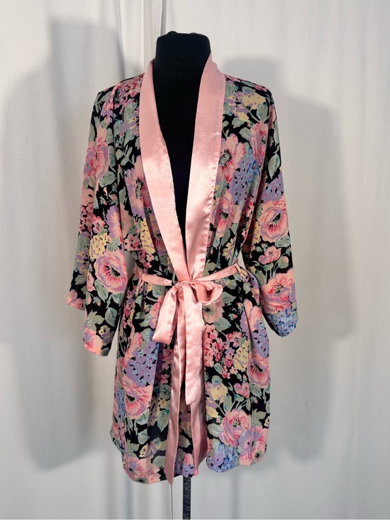 Victoria's Secret Other - Vintage 90s Victoria’s Secret Floral Satin Trim Robe